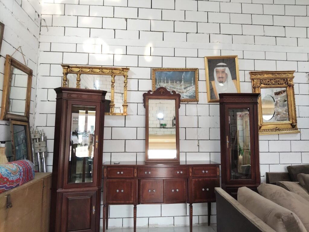 صورة شركة شركة متخصصة لشراء الأثاث المستعمل فرع جدة