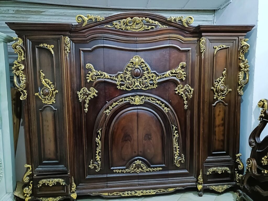 صورة شركة شركة متخصصة لشراء الأثاث المستعمل